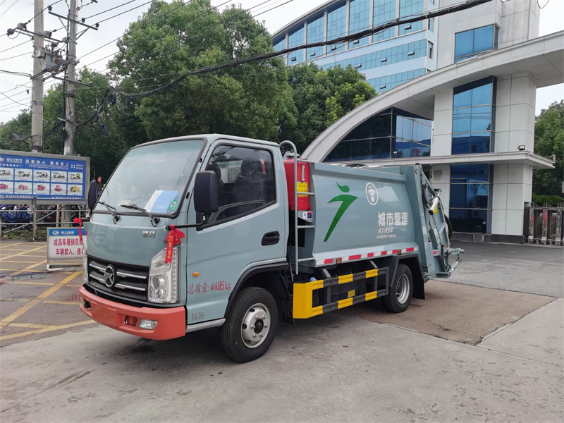 國六4立方 藍(lán)牌凱馬 壓縮垃圾車