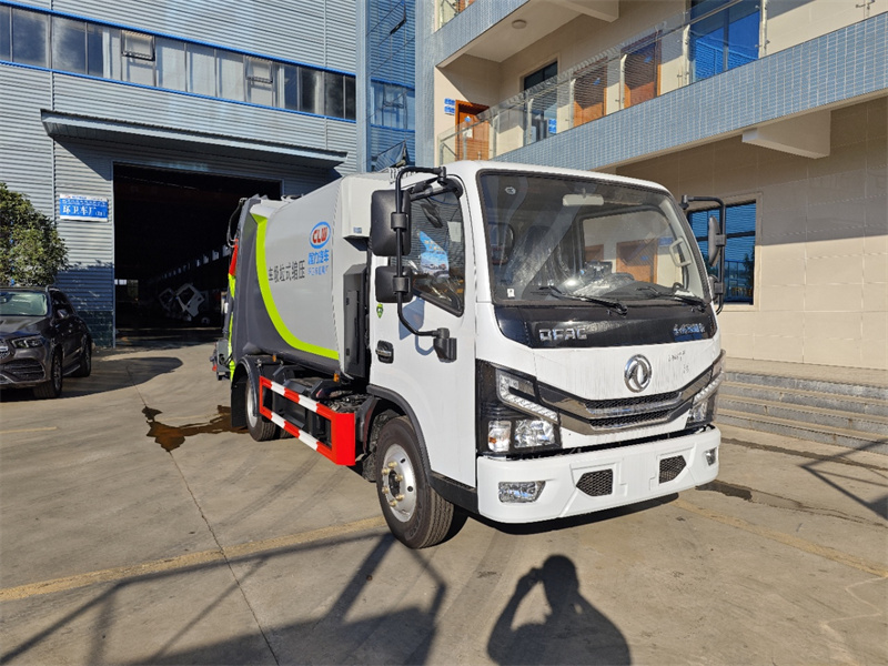 7方東風東風多利卡壓縮垃圾車